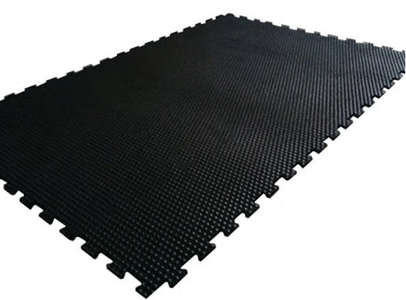 Heavy-Duty Bubble-Top Stable Mat – Shock-Absorbing Stall Flooring Mat - Slip Not Co Uk