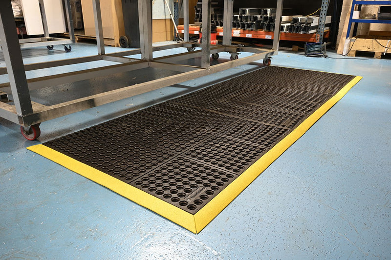 Rubber Link Mats with Drainage Holes For Marquee